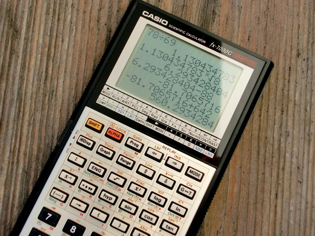 Las calculadoras son una gran herramienta, también te pueden facilitar mucho el trabajo aunque no tengan la IA integrada
